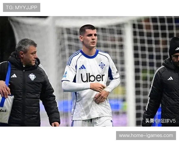 莫拉塔重伤赛季报销,科莫锋线面临重组 莫拉塔重伤赛季报销,科莫锋线面临重组